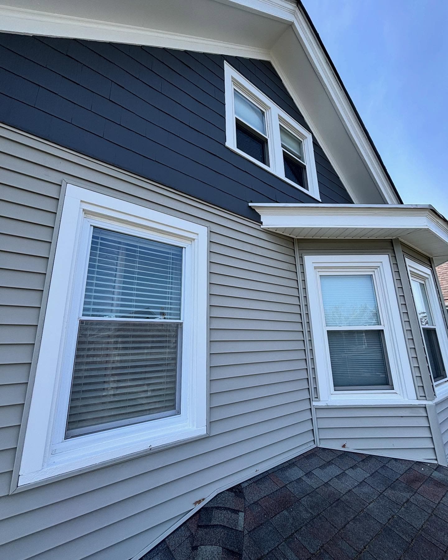 Two-Tone Siding Enhancement